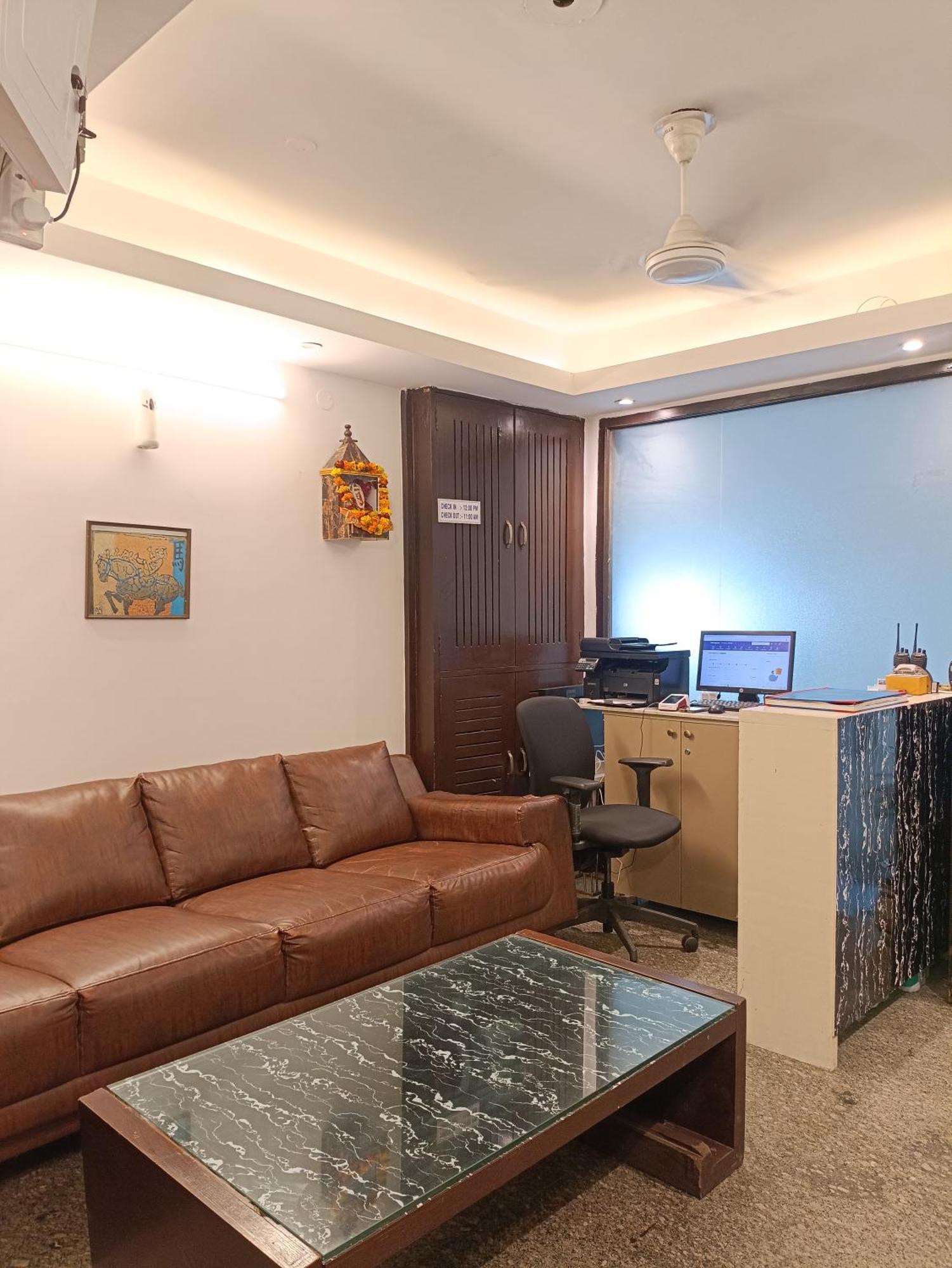 Hotel Blueberry New Delhi Buitenkant foto